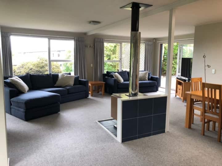 Hilltop Taupo House Houses for Rent in Taupo, Waikato, New Zealand