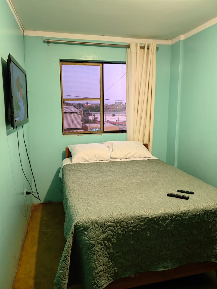 2人掛けベッド1台