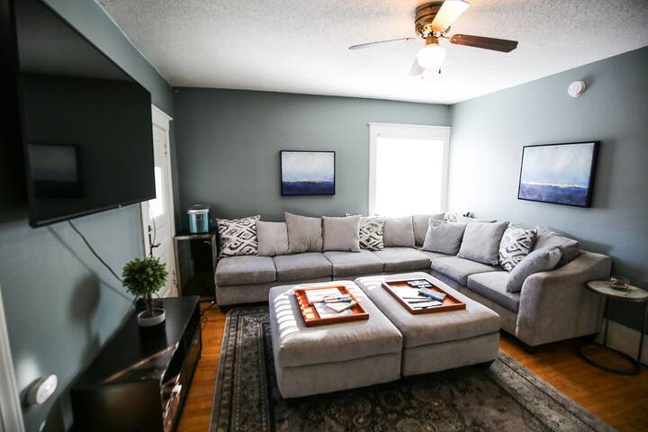 5BR NEArts Sauna Arcade Cable Peloton Grill Brkfst