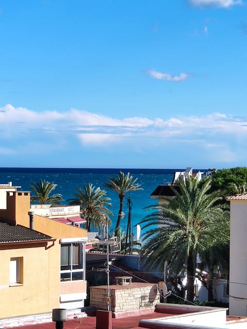 Carol’s Beach Apartment - Cubelles