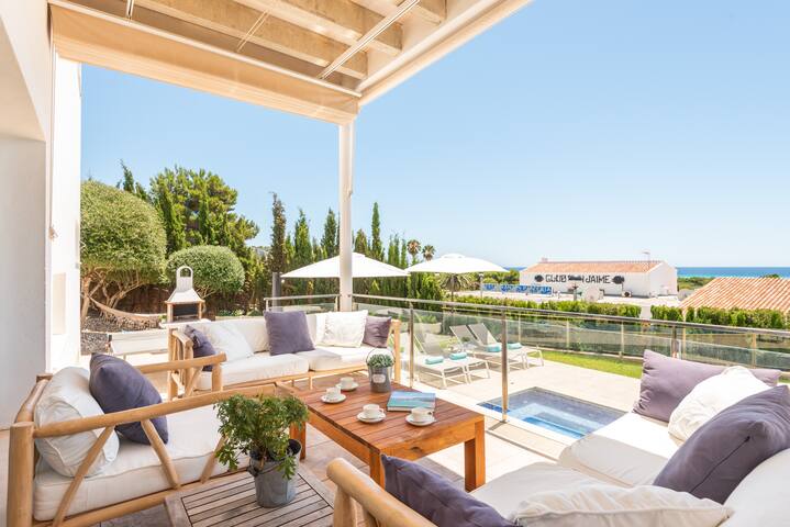 Orquidea, deluxe villa sea views jacuzzi & 2 pools gallery image 3