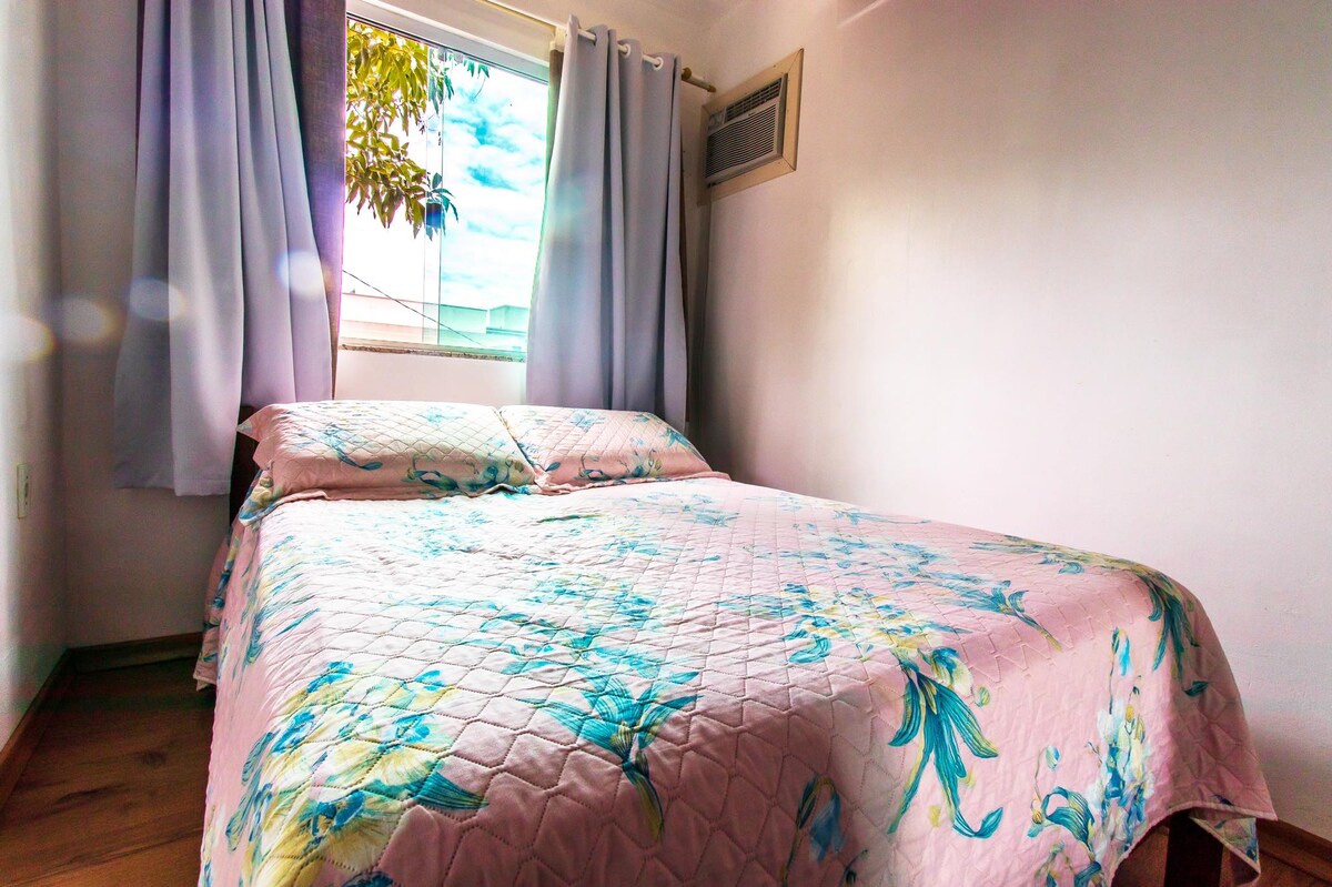 ห้องพักรวมคู่พร้อมเครื่องปรับอากาศ 