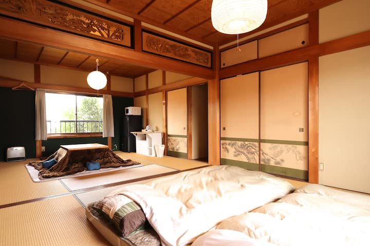 Traditional Japanese Room with Private Toilet - Houses for Rent in ...