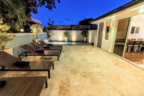 ✔️ 20-PAX VILLA | POOL | 8-BEDROOM | ZONA COLONIAL