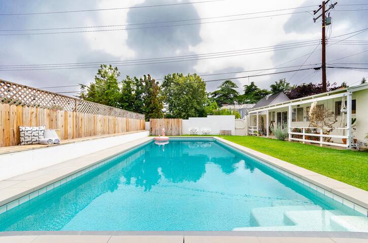 Xmas Special Santa Monica Family House w/ Pool gallery image 2