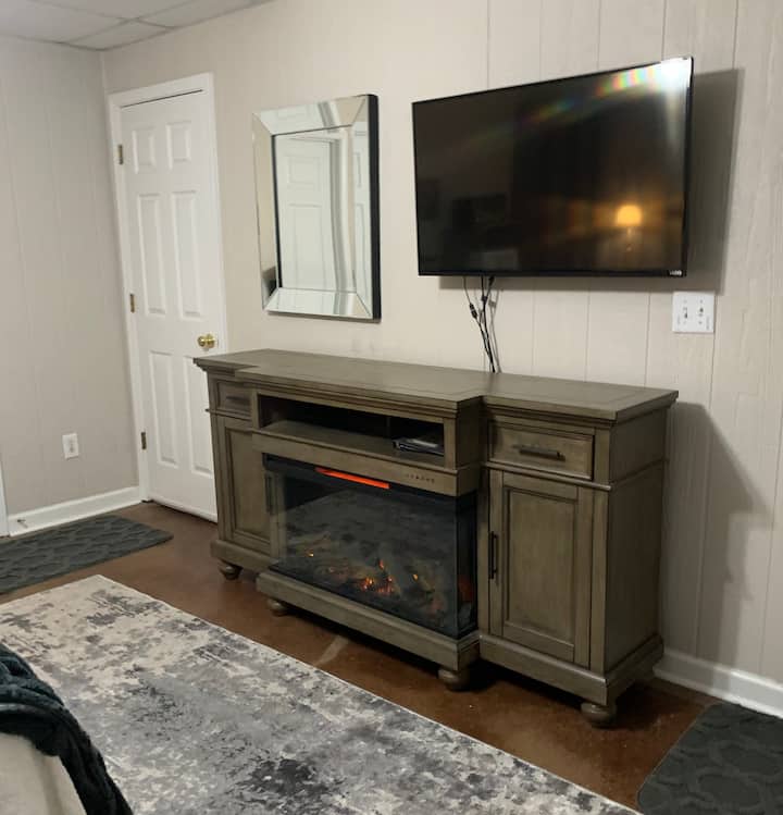 Garden Flat With In Unit W/d, Lake Access - Peachtree City, GA