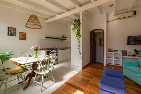 Apartment in a quiet neighborhood 2