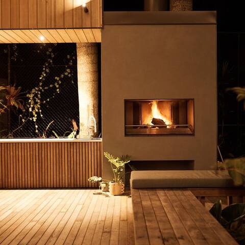 ‘Tanglewood’ Luxury Home w/ heated magnesium pool gallery image 5