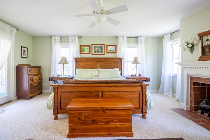 חדר שינה ראשי, מיטת קינג