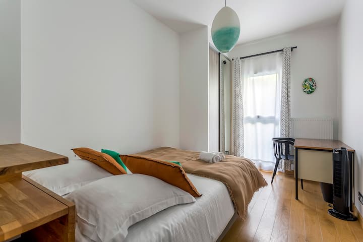 CHB#6 - Lit 140 x 200