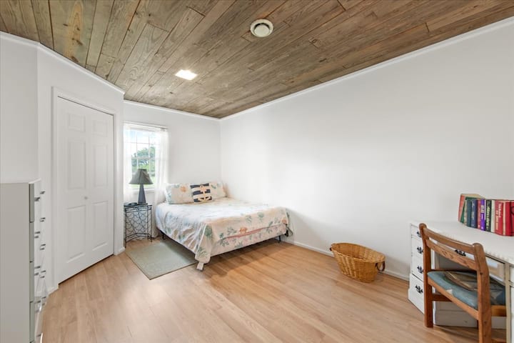 3rd Bedroom Wide Angle.