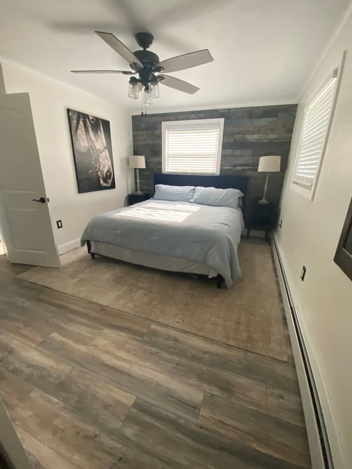 ห้องเตียงคิงไซส์ 1 ห้องนอน