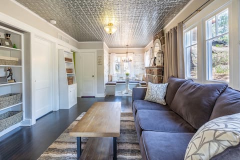 Rock Nook Cottage, Mountain View, Downtown (#3454)