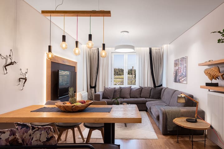 Acropolis Grand Residence, Stunning Views gallery image 2