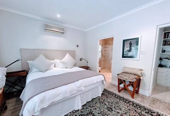 Oak Hideaway gallery image 4