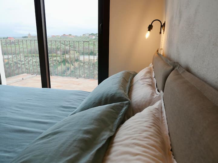 غرفة النوم 1