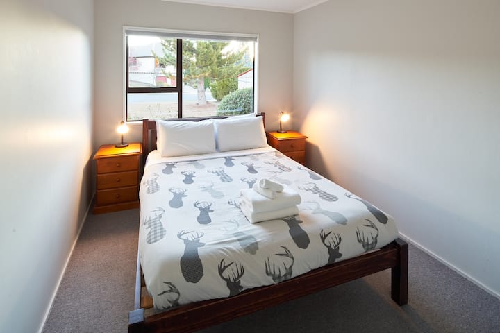 Chumba cha kulala cha malkia ghorofani