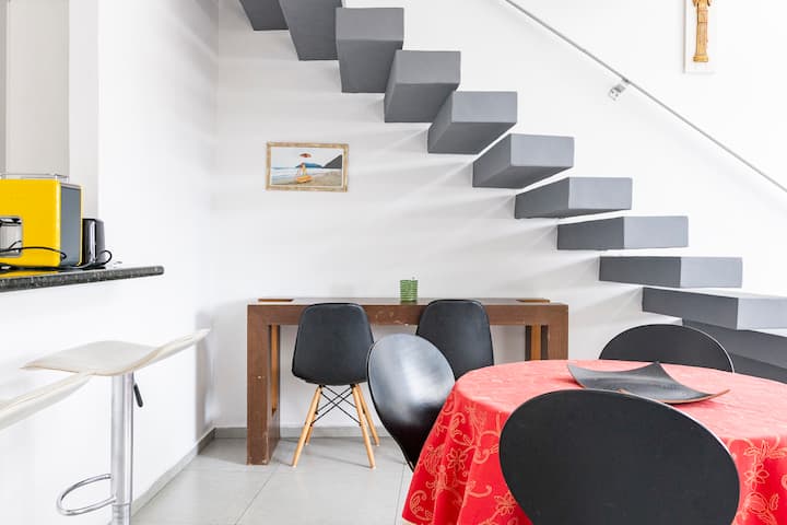 Charming Duplex just steps from Tombo Beach