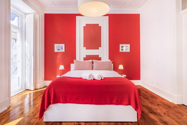 Large Bairro Alto 2 up to 22guests by Central Hill gallery image 4