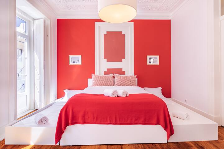 Large Bairro Alto 2 up to 22guests by Central Hill gallery image 5