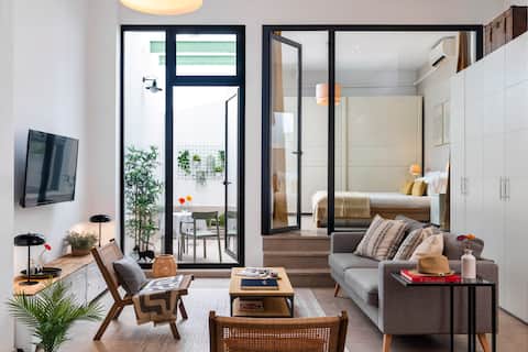Airbnb con mejor rendimiento: Postigo Loft - Best location in Casco Antiguo en El Arenal