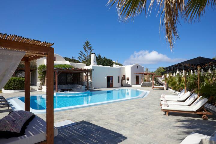 7 Bedroom Villa- Private Pool, Breakfast Incl Maid gallery image 2