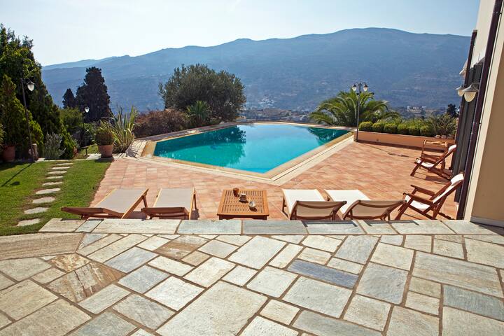 Hortensia Villa | Infinity Pool & Sea Views gallery image 3