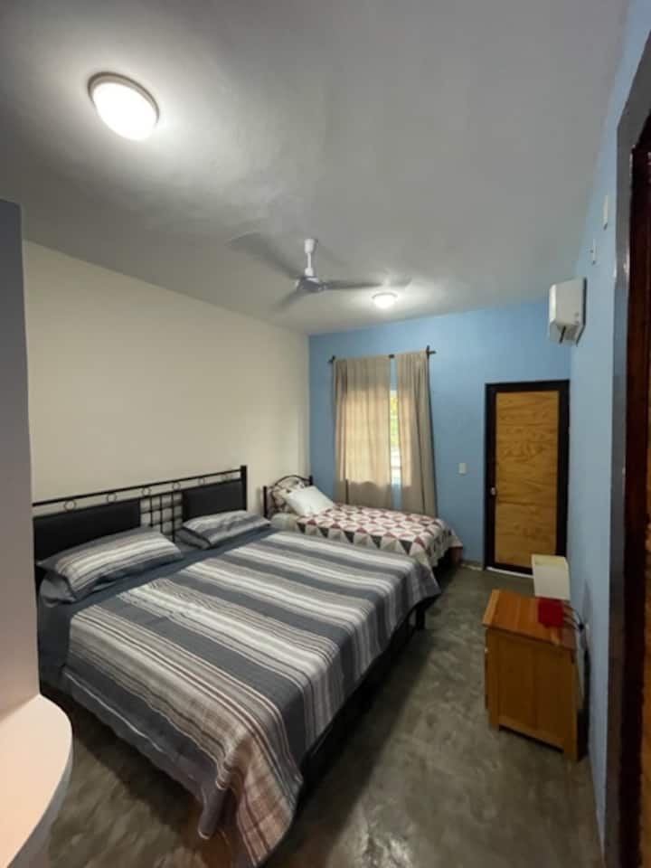 غرفة النوم 1