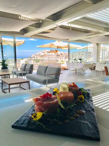 Ecate con piscina. Per famiglie, si piccoli cani gallery image 2