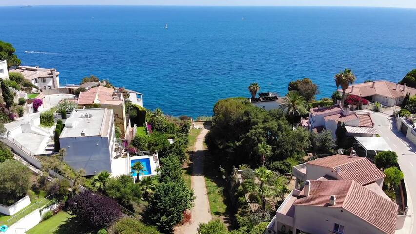 CostaBrava Beautiful house with pool with sea view gallery image 3