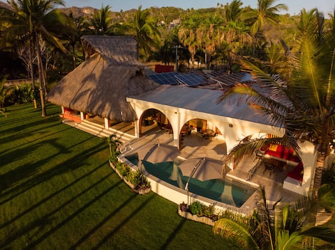 Litibu House - beachfront paradise