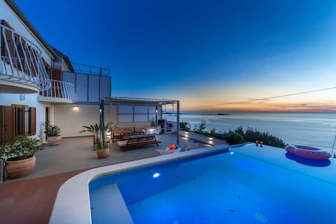 Villa Osamura * * * * Mlini,Dubrovnik