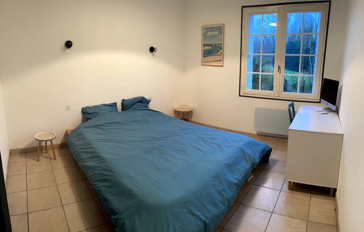 chambre RDC lit 160