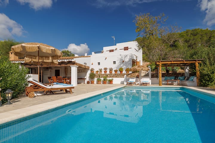 Ibiza Rural Villas managed Airbnb listing 1