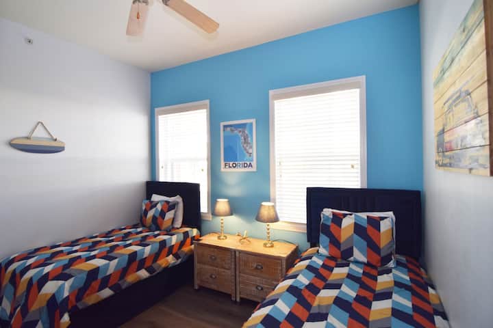 Bedroom 3 is a surfing-themed twin room