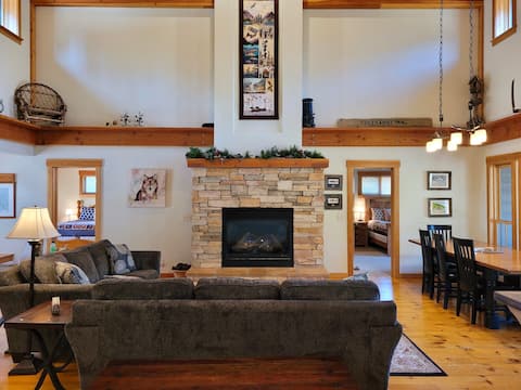 Four Sisters in Mazama-4bedrooms/Dog Friendly!