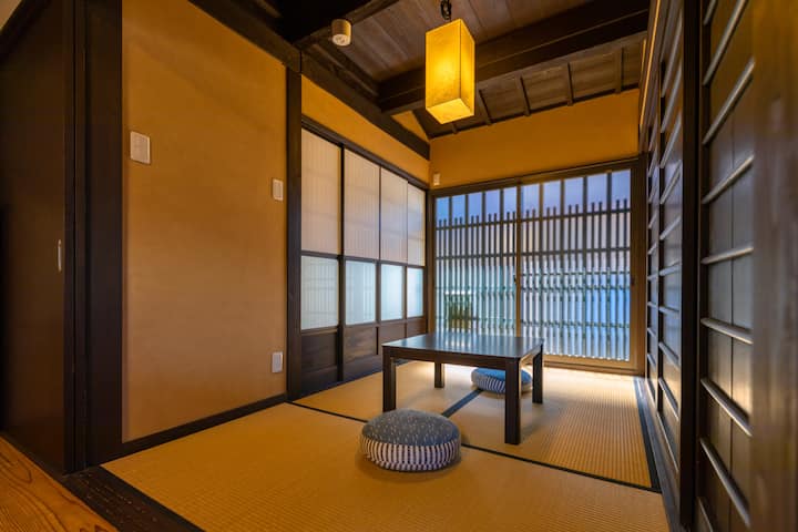 Kyotofish·Nijojo*Gardenview Bath*100Yr Machiya