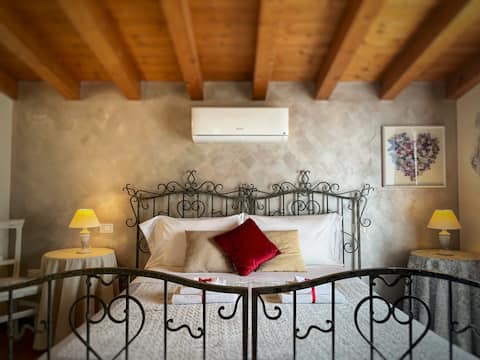 Casa Danema 1- Shabby House