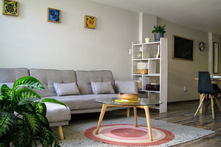 2 flats in Condesa for up to 12 people. 3rd floor gallery image 2