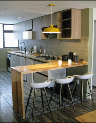 2 flats in Condesa for up to 12 people. 3rd floor gallery image 5