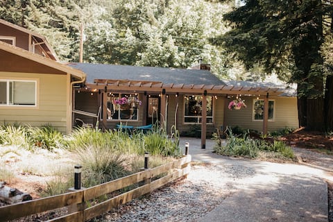 Taylor Creek Lodge, Entire facility