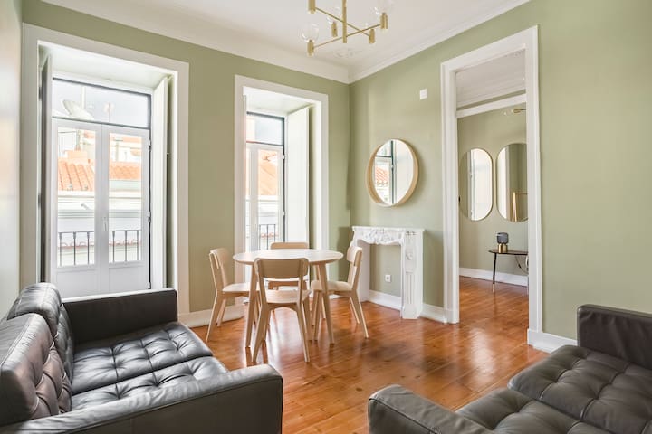 3 Bedroom Apt, Historical Center, Tejo River View