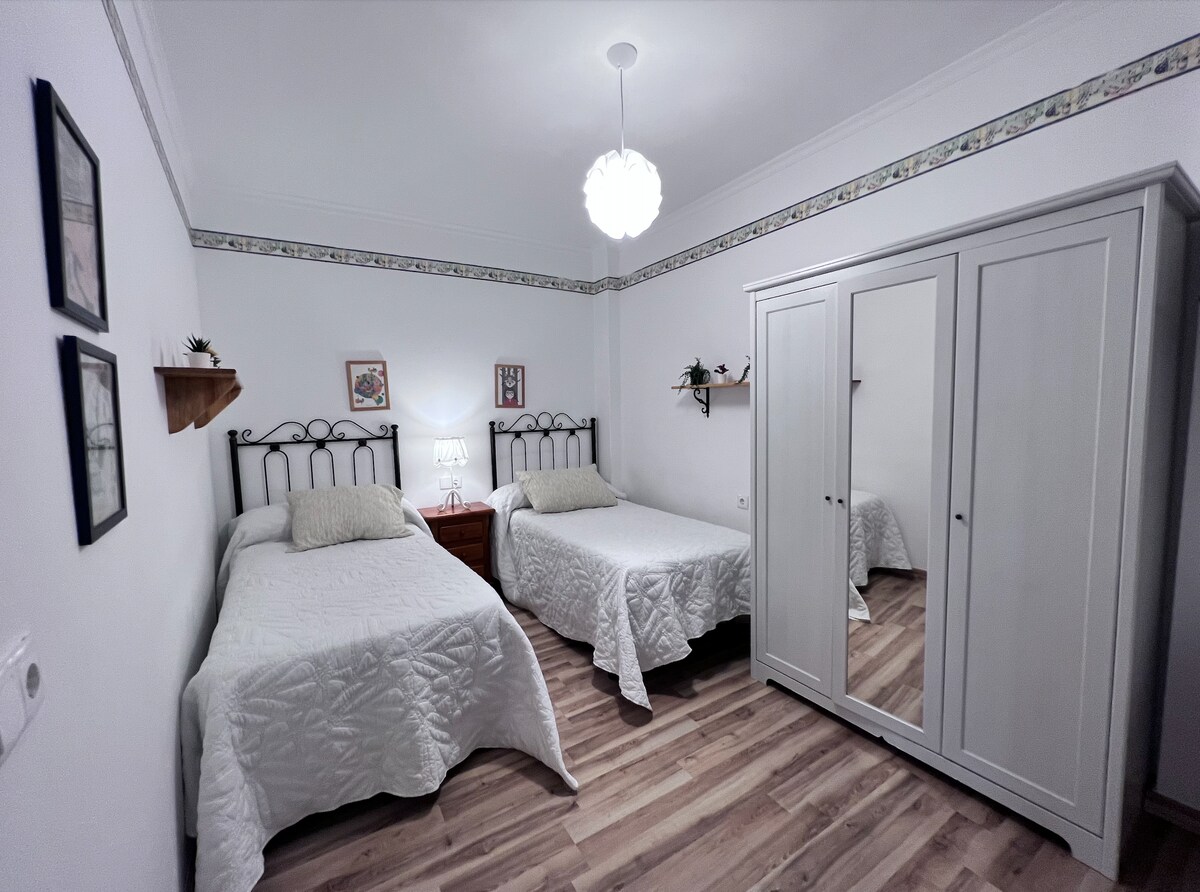 غرفة النوم 2