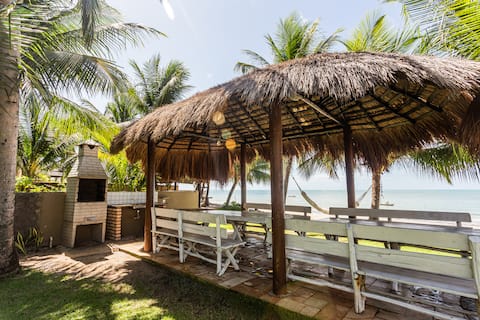 Seaside house - Right on the sand