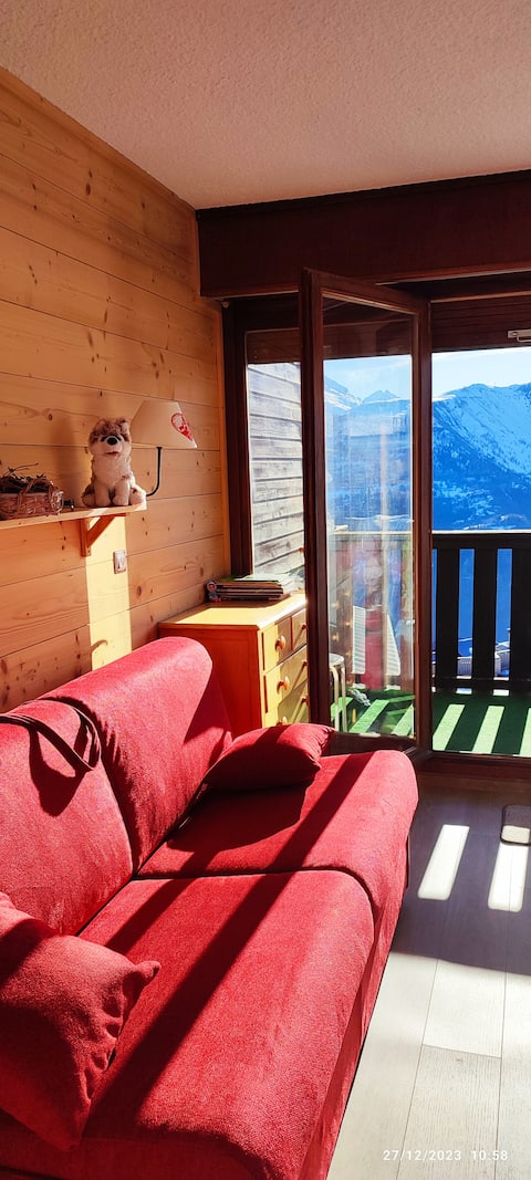 Airbnb performant: Studio Auris-Alpe d'Huez at the foot of the slopes à Auris
