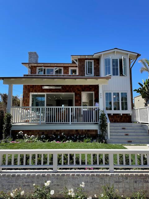 Beautiful Beach Colony Cottage