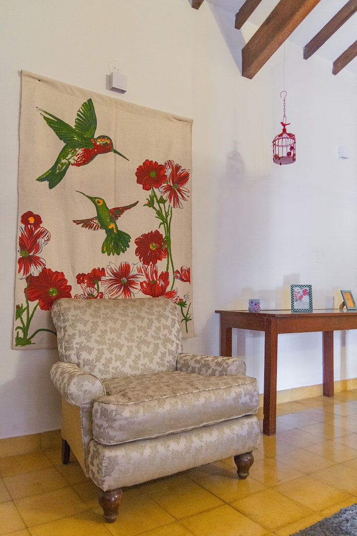 Living room image 4