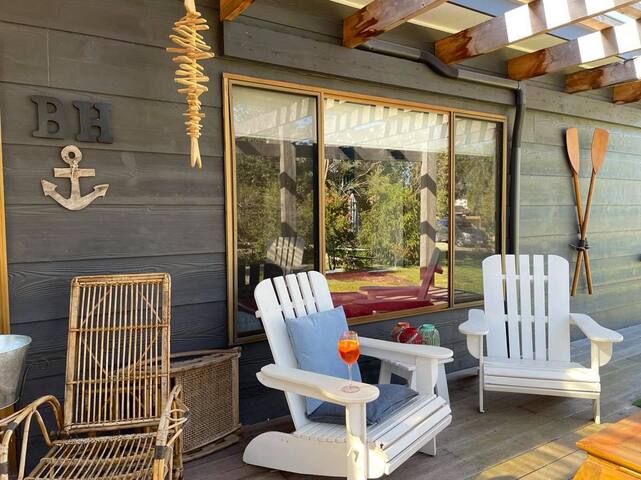 SEA-CHANGE OUR PLACE YOUR PACE – BARWON HEADS gallery image 2