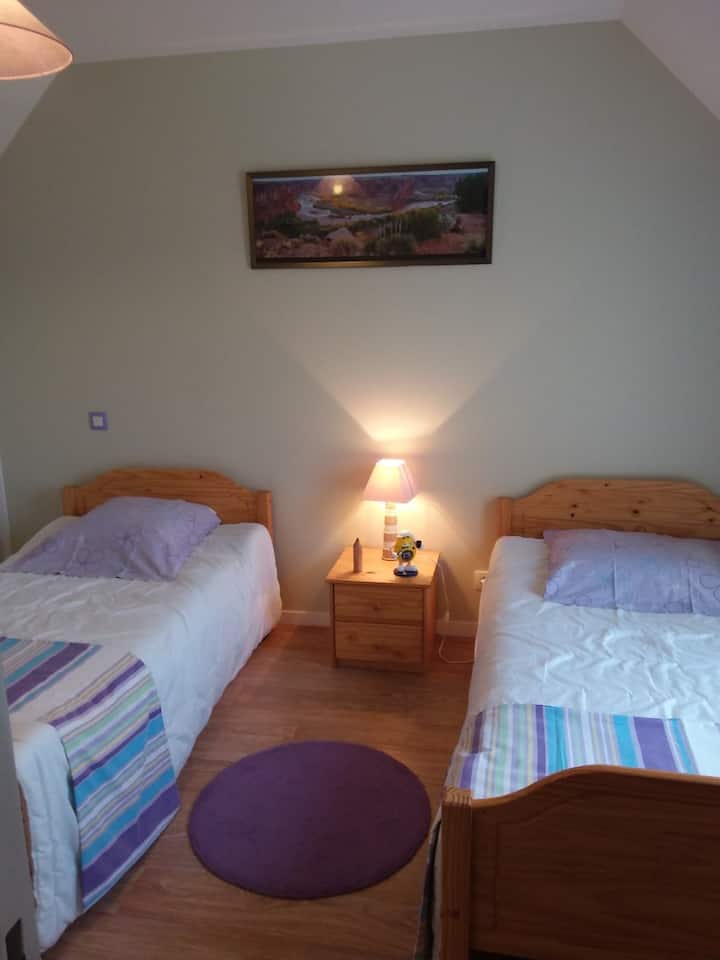 საძინებელი 2