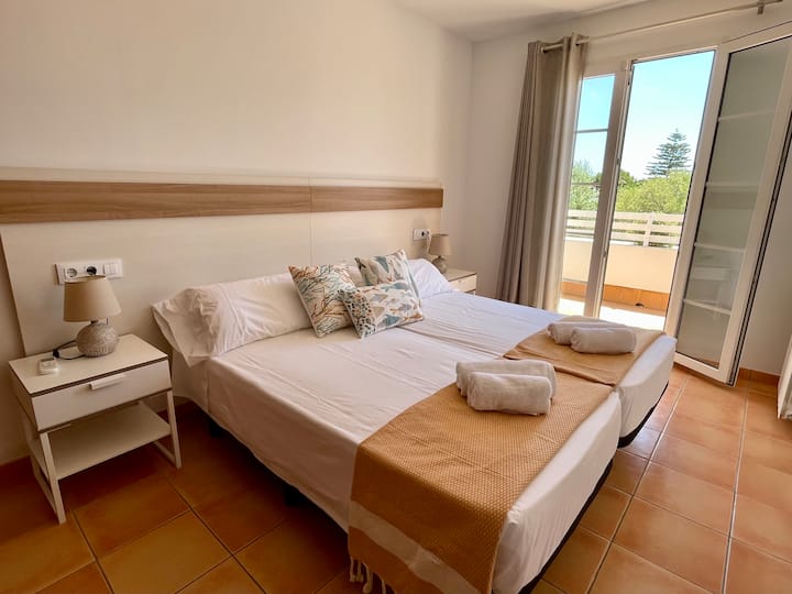 Dormitorio 3/ غرفة النوم 3